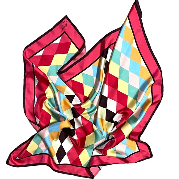 Gap Women’s Multicolored Geometric Print Shiny Satin Squared Scarf 30” - Picture 3 of 14